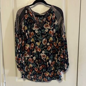 Jodifl Floral V-Neck Women's Top